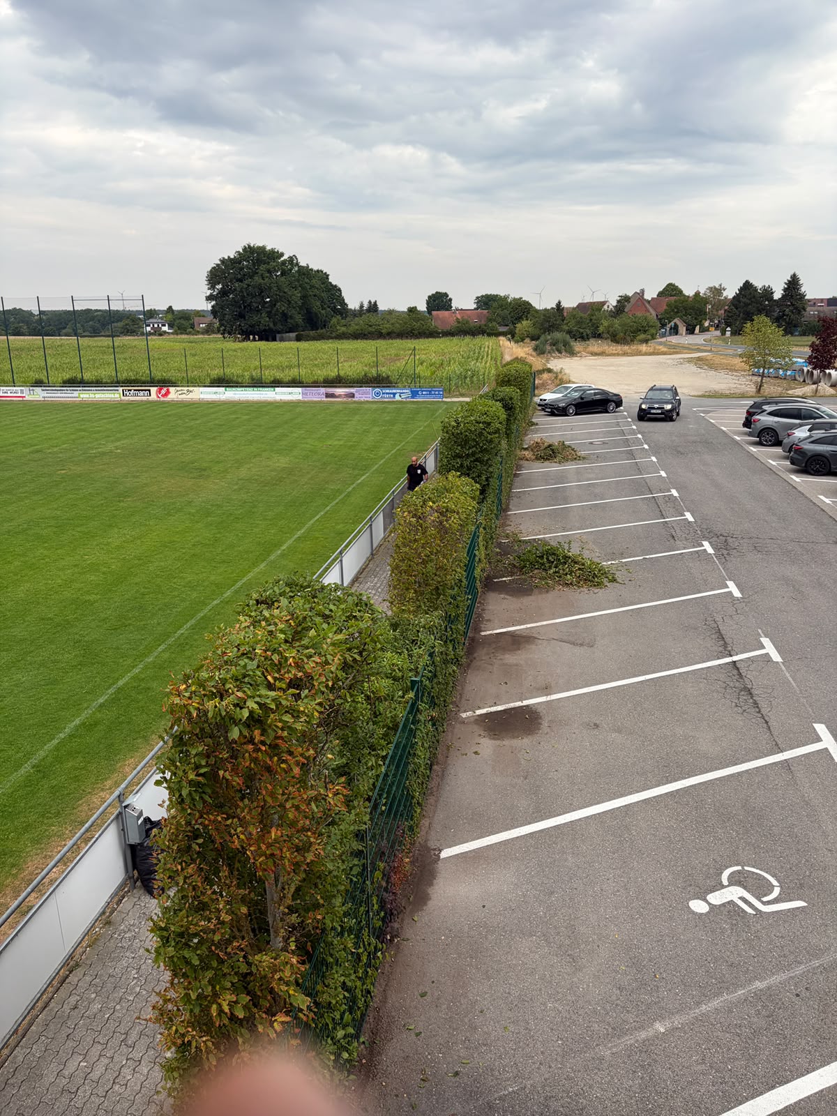 Großer Putztag beim Tag des Sportheims